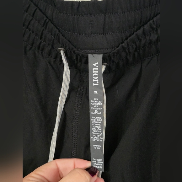 Vuori Weekend Jogger Women's XL Black Athletic Athleisure Elastic Waist - Picture 4 of 7